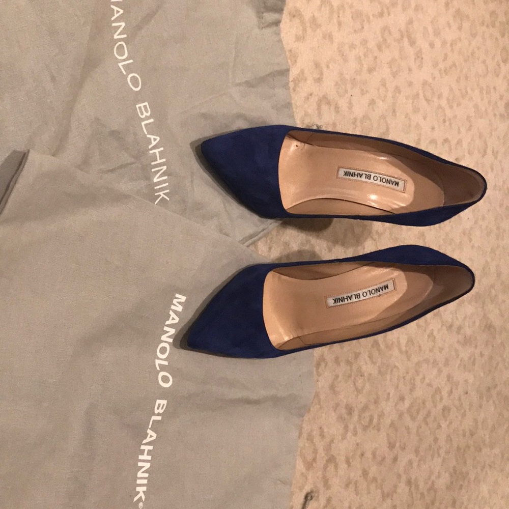 Manolo Blahnik BB 4" pumps